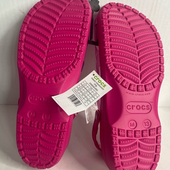 NWT CROCS  CLASSIC TRANSLUCENT CLOG SANDALS